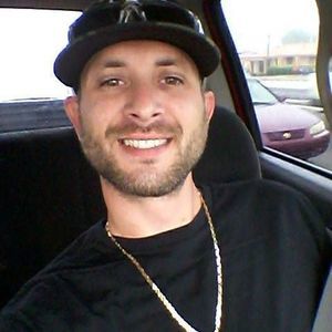 Meet your Posher, Dustin